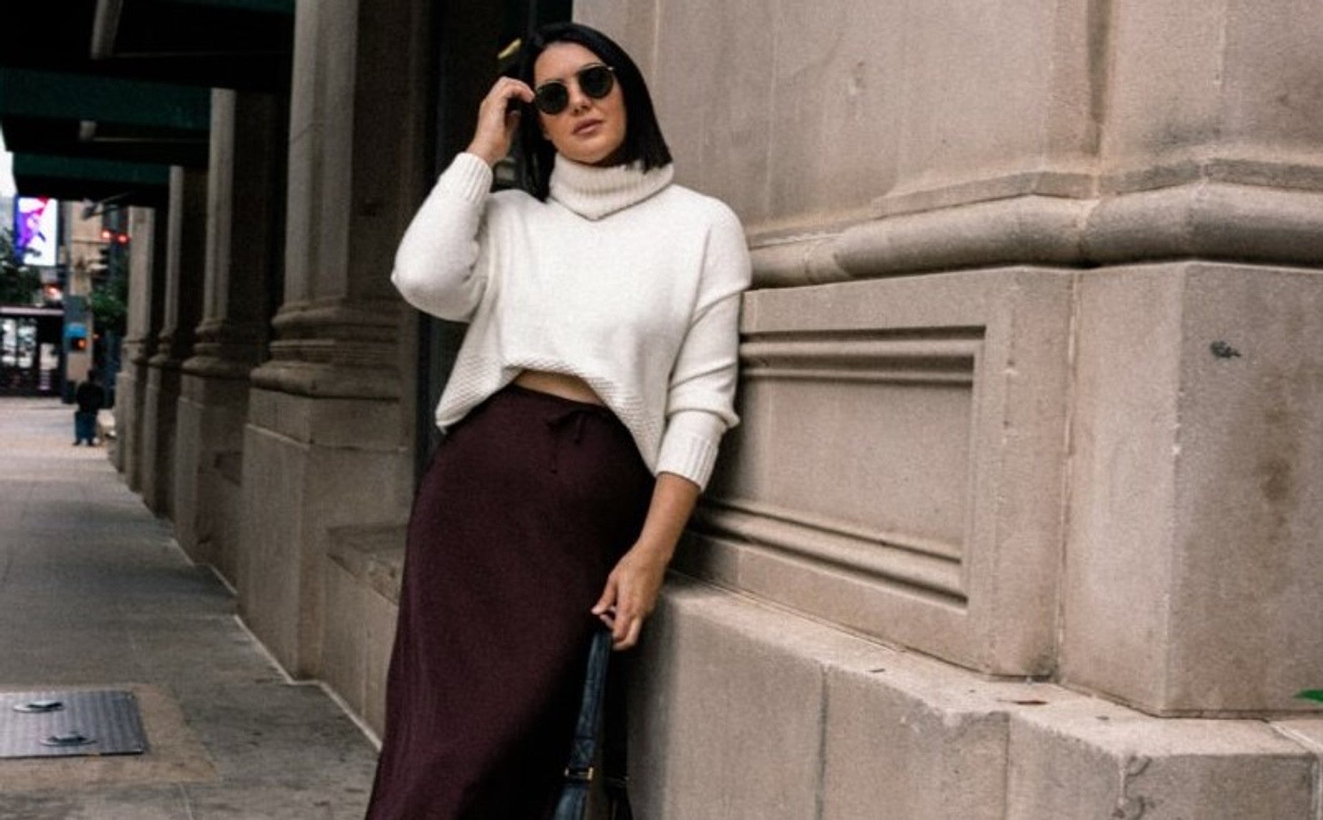 How to Style Long Skirt With Sweatshirts